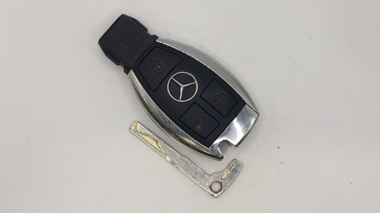Mercedes-Benz Keyless Entry Remote Fob IYZDC07 3 buttons - Oemusedautoparts1.com