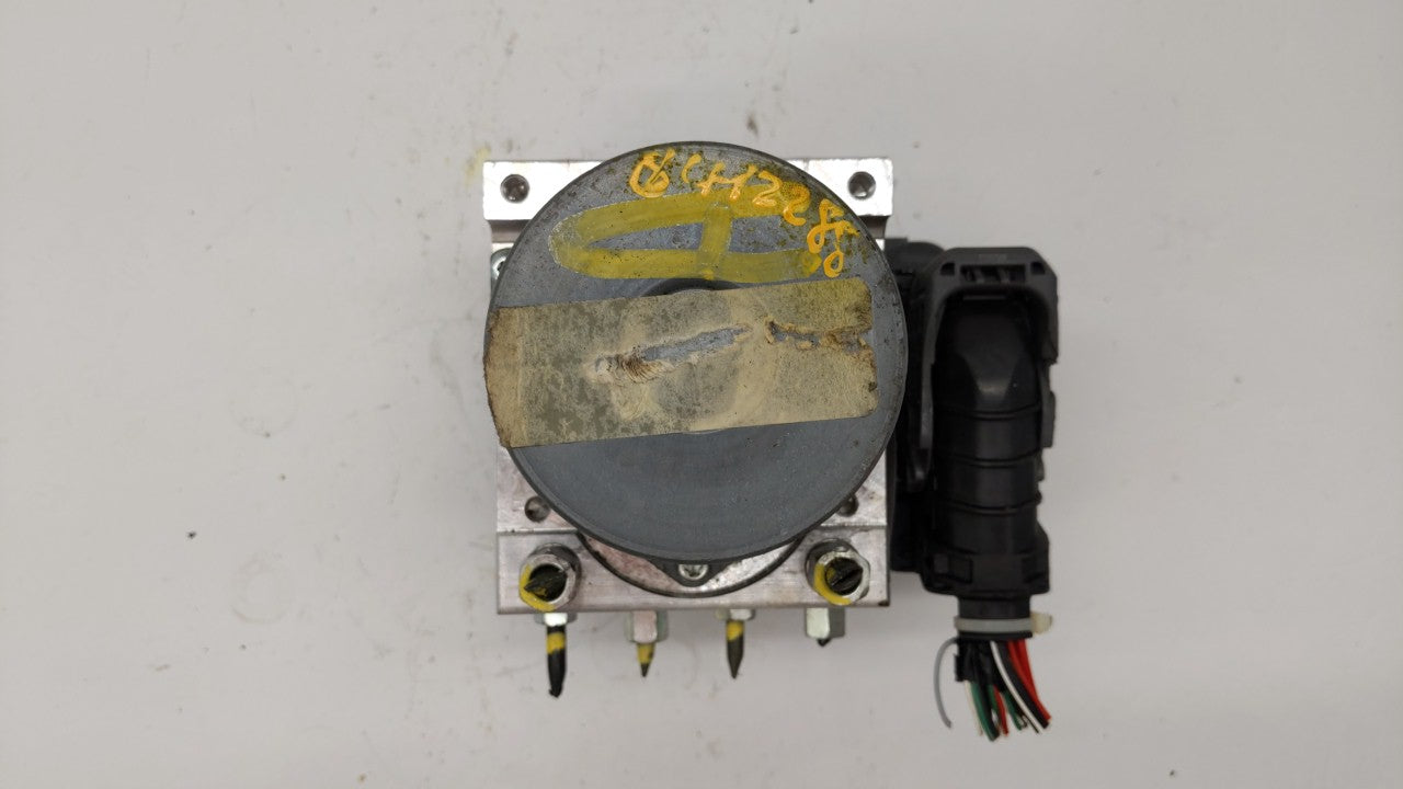 2018-2019 Nissan Pathfinder ABS Pump Control Module Replacement P/N:47660 9UC0B 47660 9PP0B Fits 2018 2019 OEM Used Auto Parts - Oemusedautoparts1.com