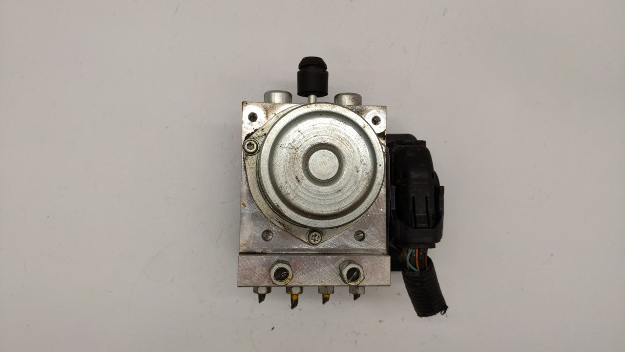 2012-2014 Nissan Juke ABS Pump Control Module Replacement P/N:47660 1KC3B Fits 2012 2013 2014 OEM Used Auto Parts - Oemusedautoparts1.com