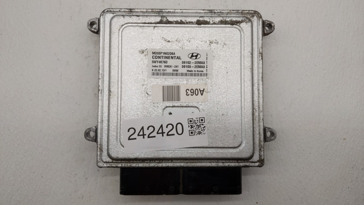 2011-2013 Hyundai Elantra PCM Engine Computer ECU ECM PCU OEM P/N:39102-2EMN2 39103-2EMN2 Fits 2011 2012 2013 OEM Used Auto Parts - Oemusedautoparts1.com