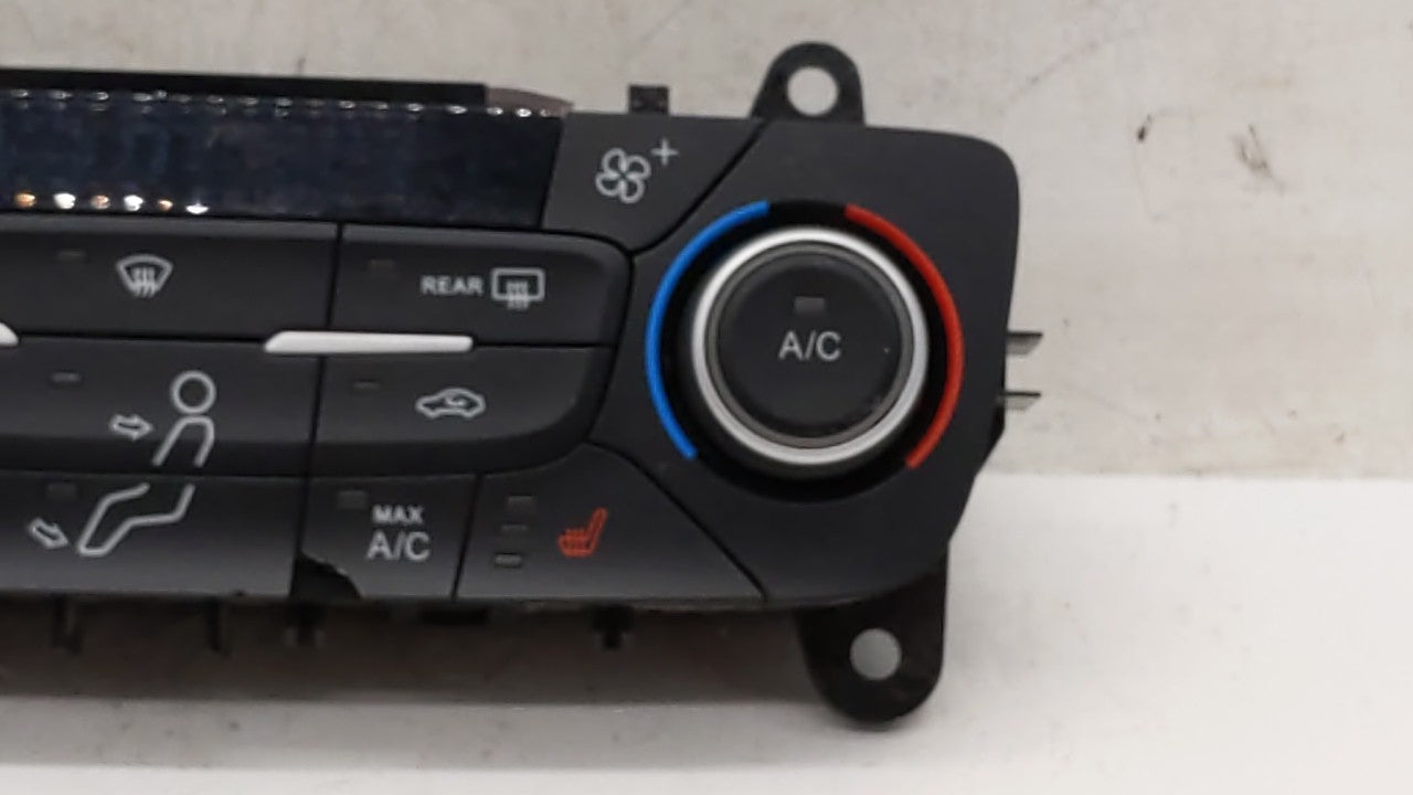 2018-2019 Ford Escape Climate Control Module Temperature AC/Heater Replacement P/N:GJ5T-18C612-CJ GJ5T-18C612-CH Fits 2018 2019 OEM Used Auto Parts - Oemusedautoparts1.com