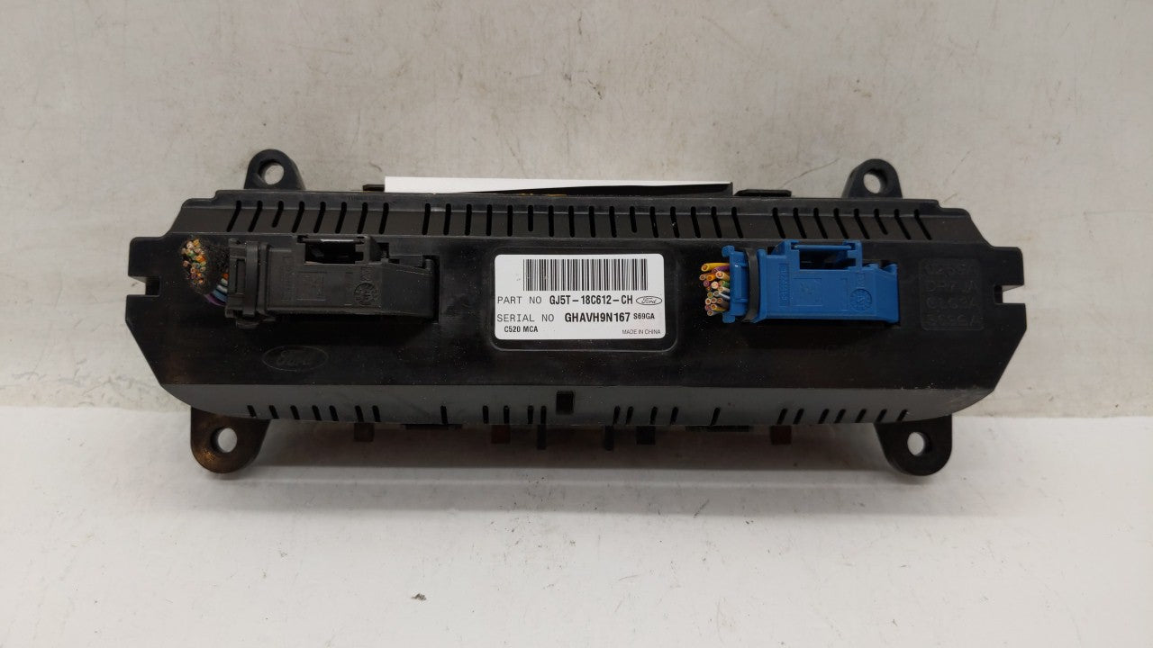 2018-2019 Ford Escape Climate Control Module Temperature AC/Heater Replacement P/N:GJ5T-18C612-CJ GJ5T-18C612-CH Fits 2018 2019 OEM Used Auto Parts - Oemusedautoparts1.com