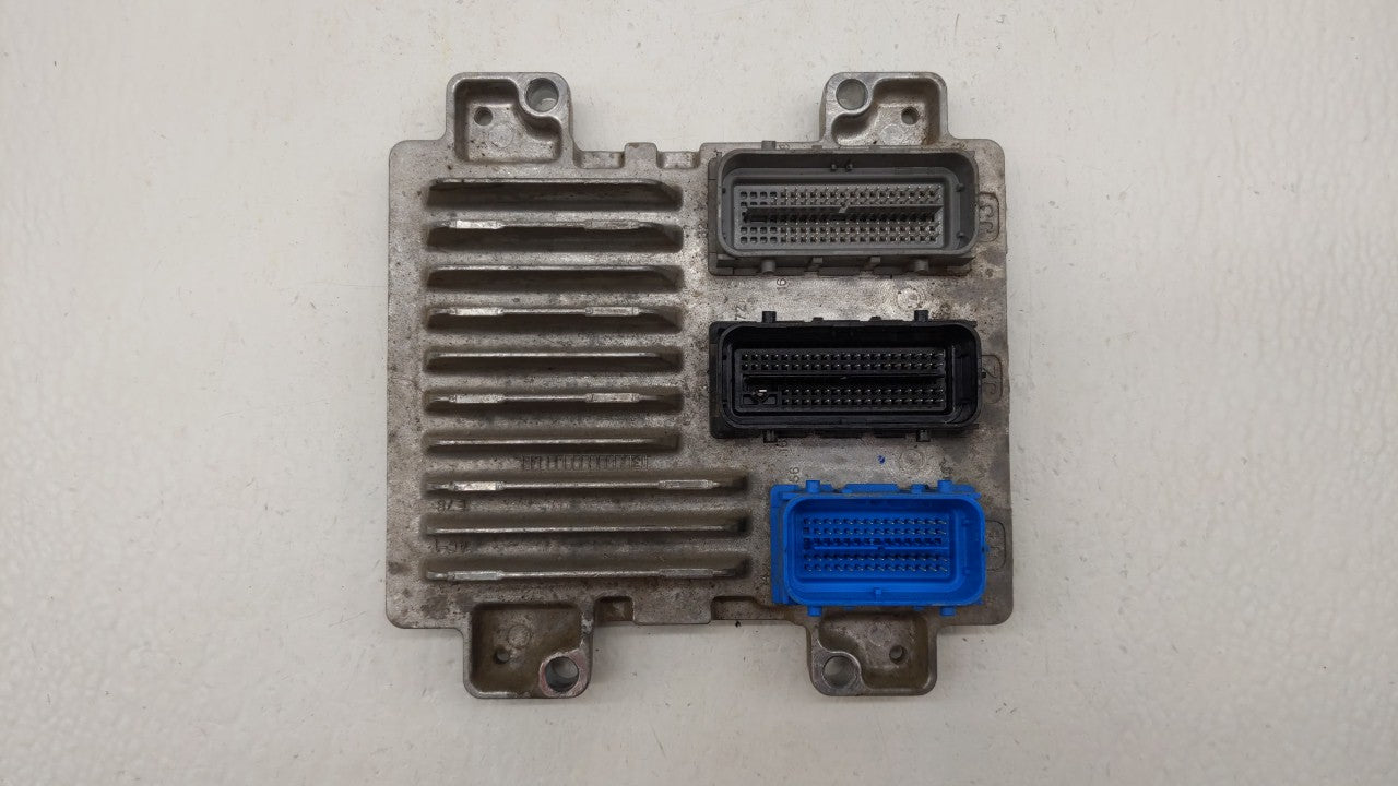 2012-2016 Chevrolet Cruze PCM Engine Computer ECU ECM PCU OEM P/N:12669749 12662593 Fits 2011 2012 2013 2014 2015 2016 OEM Used Auto Parts - Oemusedautoparts1.com