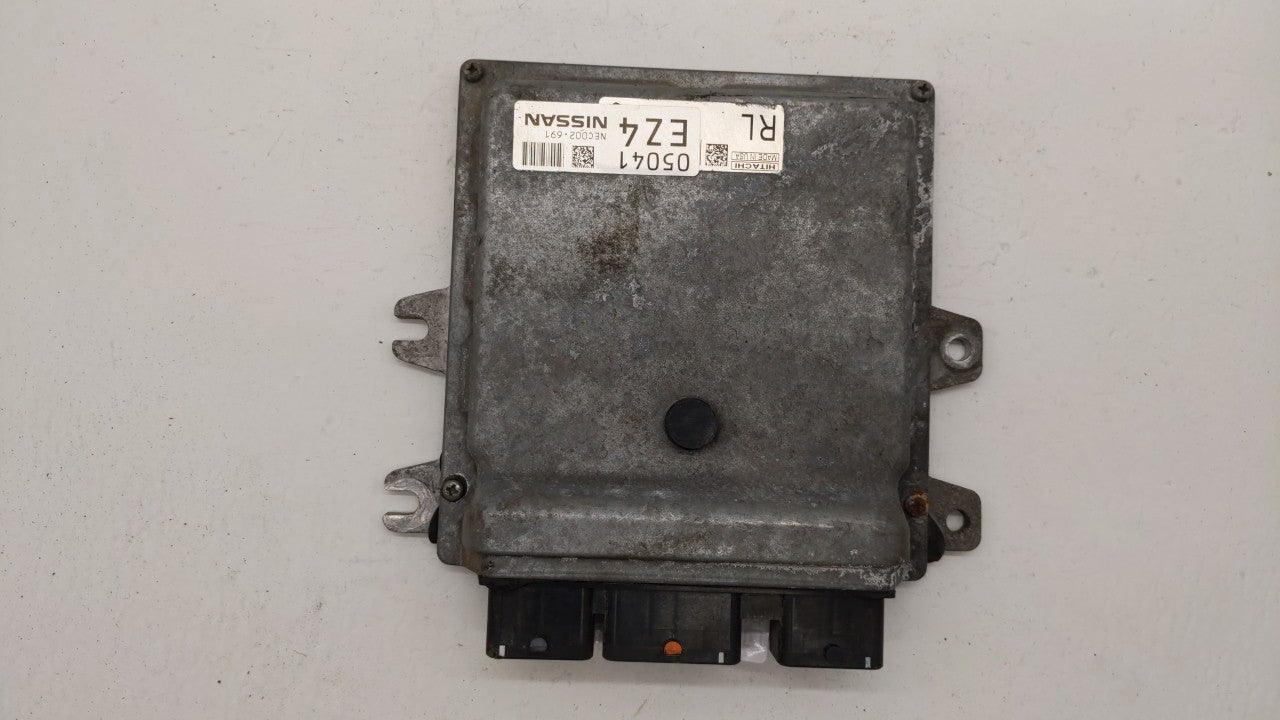 2013-2015 Nissan Rogue PCM Engine Computer ECU ECM PCU OEM P/N:NEC001-657 NEC005-662 Fits 2013 2014 2015 OEM Used Auto Parts - Oemusedautoparts1.com