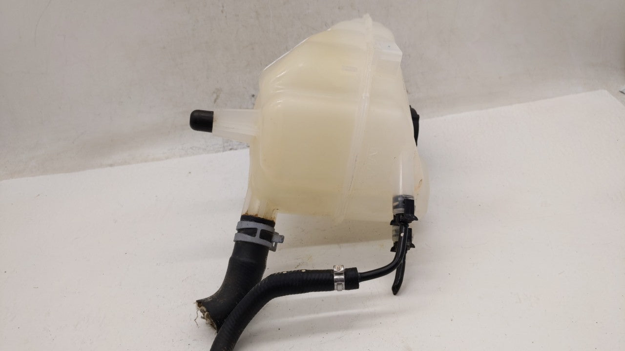 2017-2019 Ford Fusion Radiator Coolant Overflow Expansion Tank Bottle - Oemusedautoparts1.com