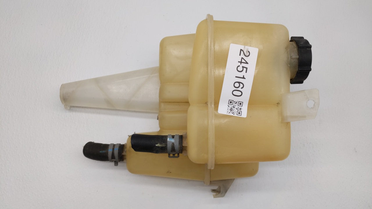 2005-2010 Ford Escape Radiator Coolant Overflow Expansion Tank Bottle - Oemusedautoparts1.com