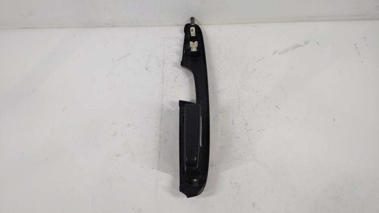 2006 Toyota Sienna Passeneger Right Power Window Switch 74231-ae011 245633 - Oemusedautoparts1.com