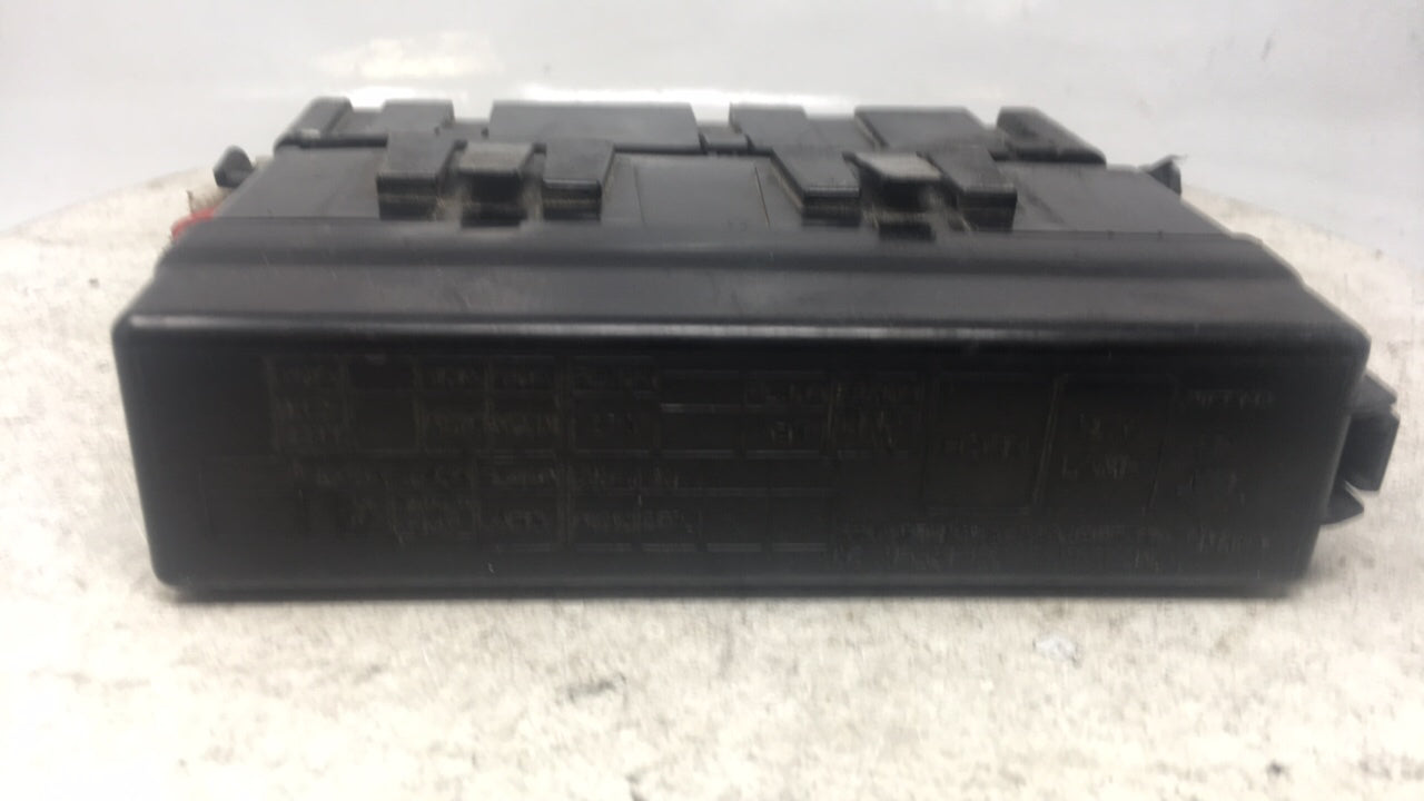 2003 Infiniti G35 Fusebox Fuse Box Panel Relay Module P/N:7154-5226 Fits OEM Used Auto Parts - Oemusedautoparts1.com