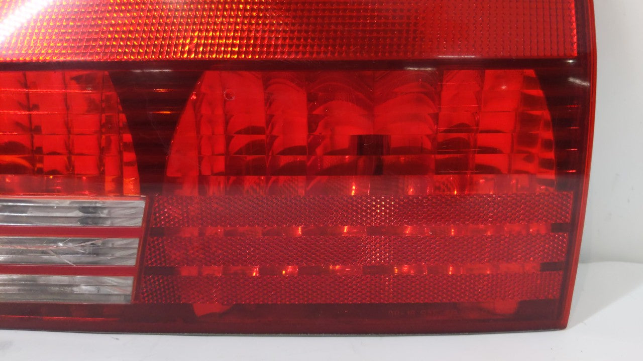 2006-2010 Toyota Sienna Passenger Right Side Tail Light Taillight Oem 246337 - Oemusedautoparts1.com