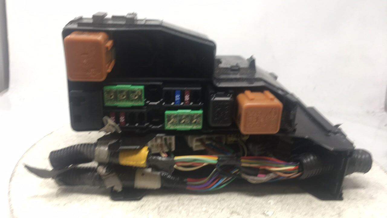 2008 Nissan Altima Fusebox Fuse Box Panel Relay Module P/N:7154-5763-30 Fits 2007 OEM Used Auto Parts - Oemusedautoparts1.com