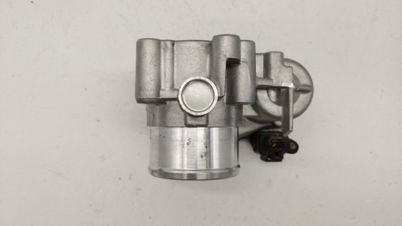 2013-2016 Ford Escape Throttle Body P/N:0 280 750 535 7S7G-9F991-CA Fits 2013 2014 2015 2016 2017 2018 2019 OEM Used Auto Parts - Oemusedautoparts1.com