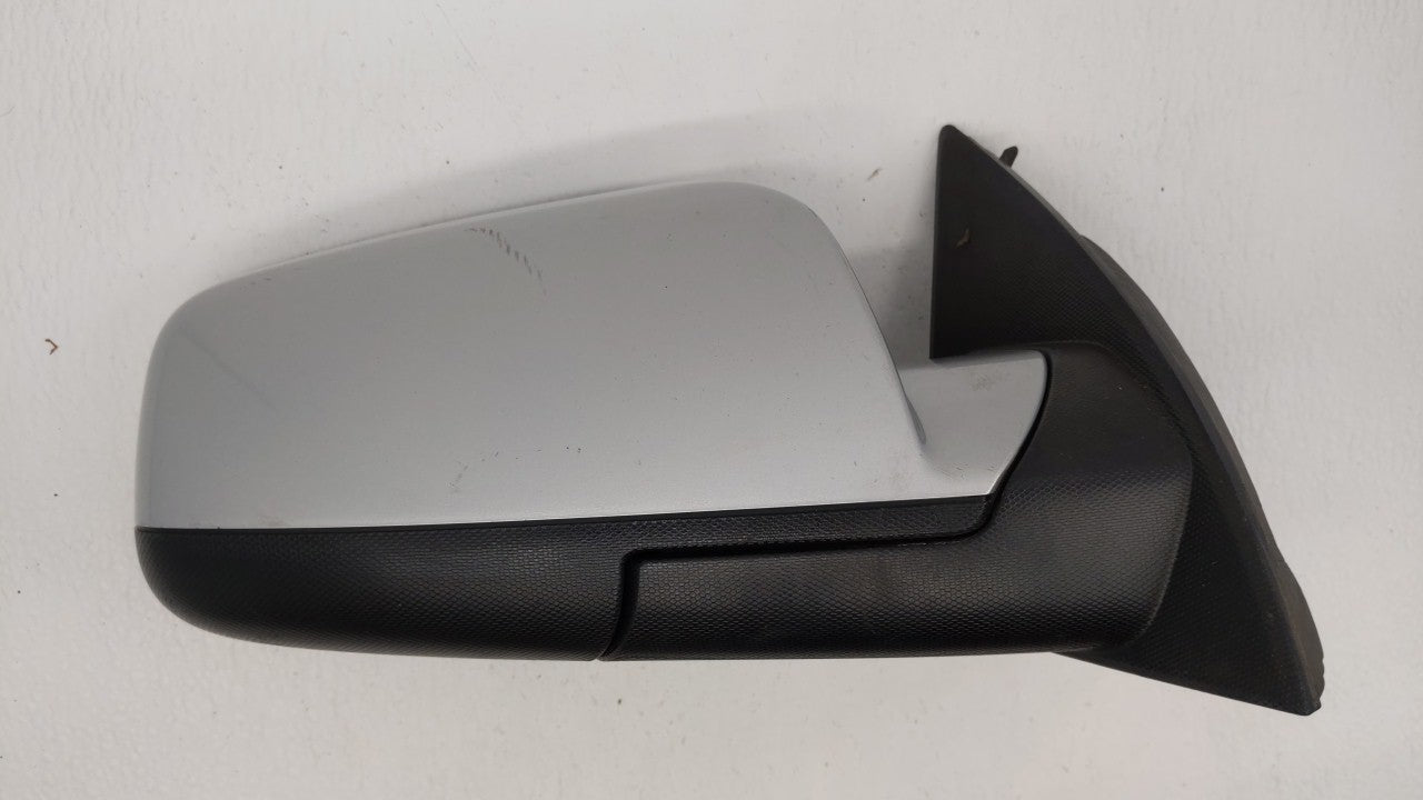 2010-2011 Chevrolet Equinox Side Mirror Replacement Passenger Right View Door Mirror P/N:20858728 20858720 Fits 2010 2011 OEM Used Auto Parts - Oemusedautoparts1.com