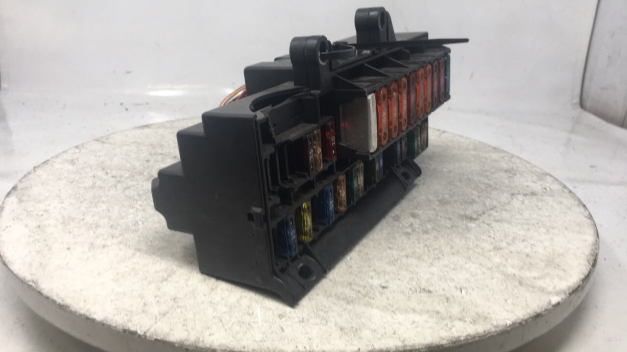 2019 Hyundai Fusebox Fuse Box Panel Relay Module Fits OEM Used Auto Parts - Oemusedautoparts1.com