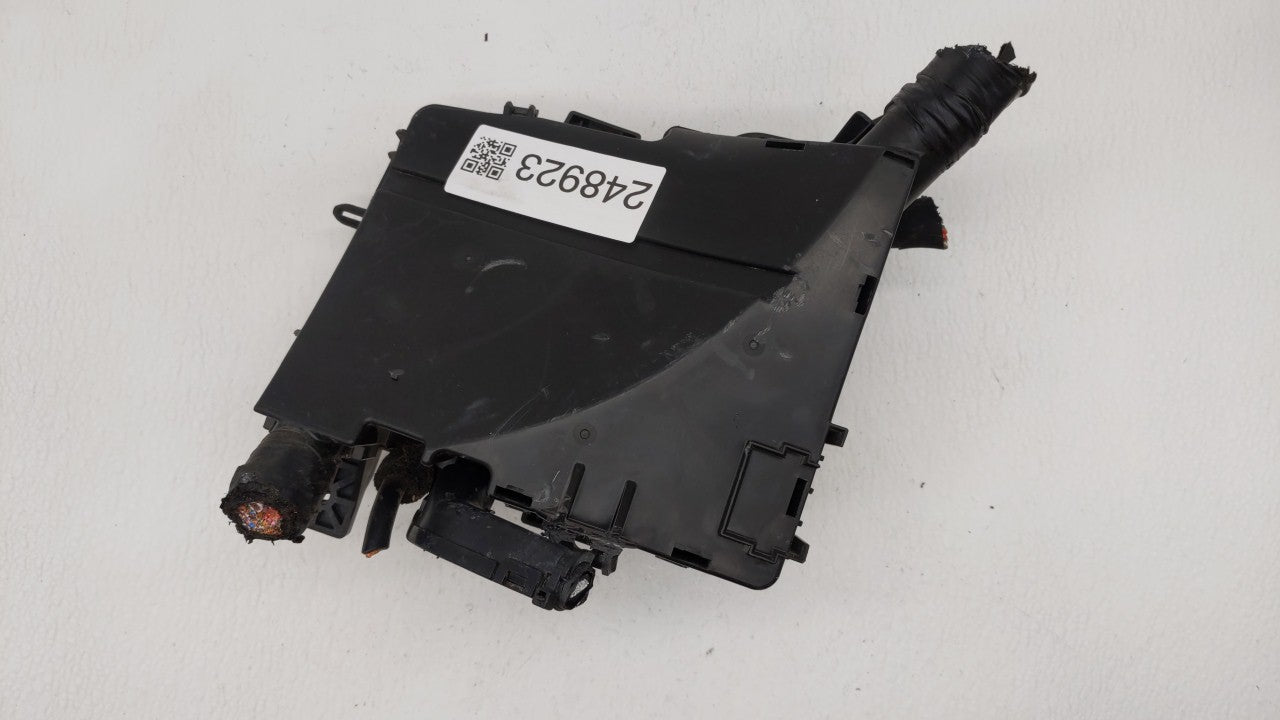 2013-2015 Hyundai Sonata Fusebox Fuse Box Panel Relay Module Fits 2013 2014 2015 OEM Used Auto Parts - Oemusedautoparts1.com