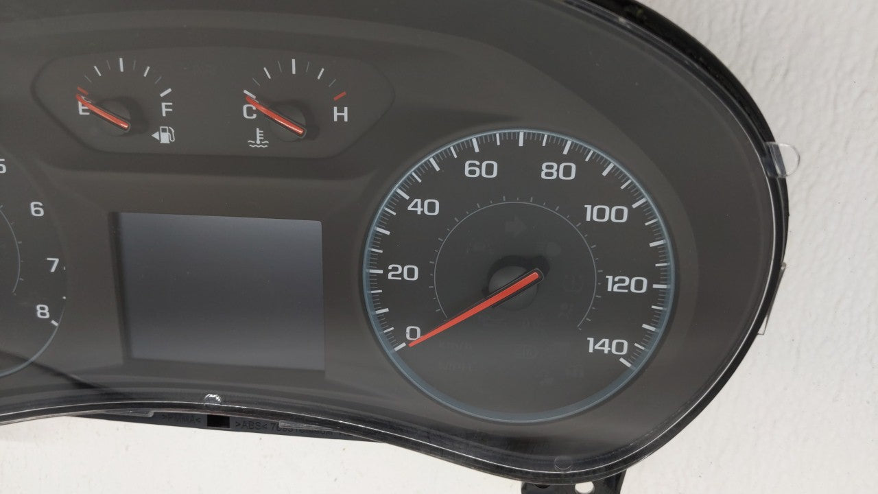 2018 Chevrolet Equinox Instrument Cluster Speedometer Gauges P/N:812372274 84240633 Fits OEM Used Auto Parts - Oemusedautoparts1.com