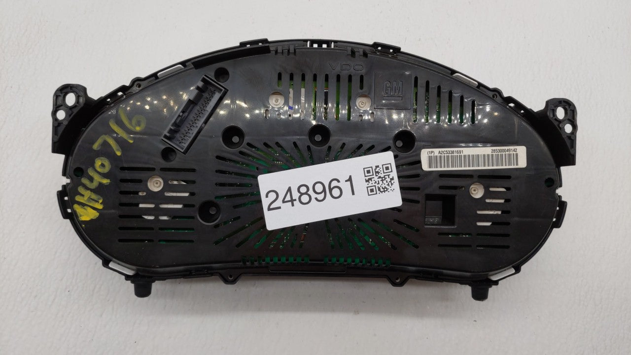 2010 Chevrolet Equinox Instrument Cluster Speedometer Gauges P/N:20919738 20903929 Fits OEM Used Auto Parts - Oemusedautoparts1.com