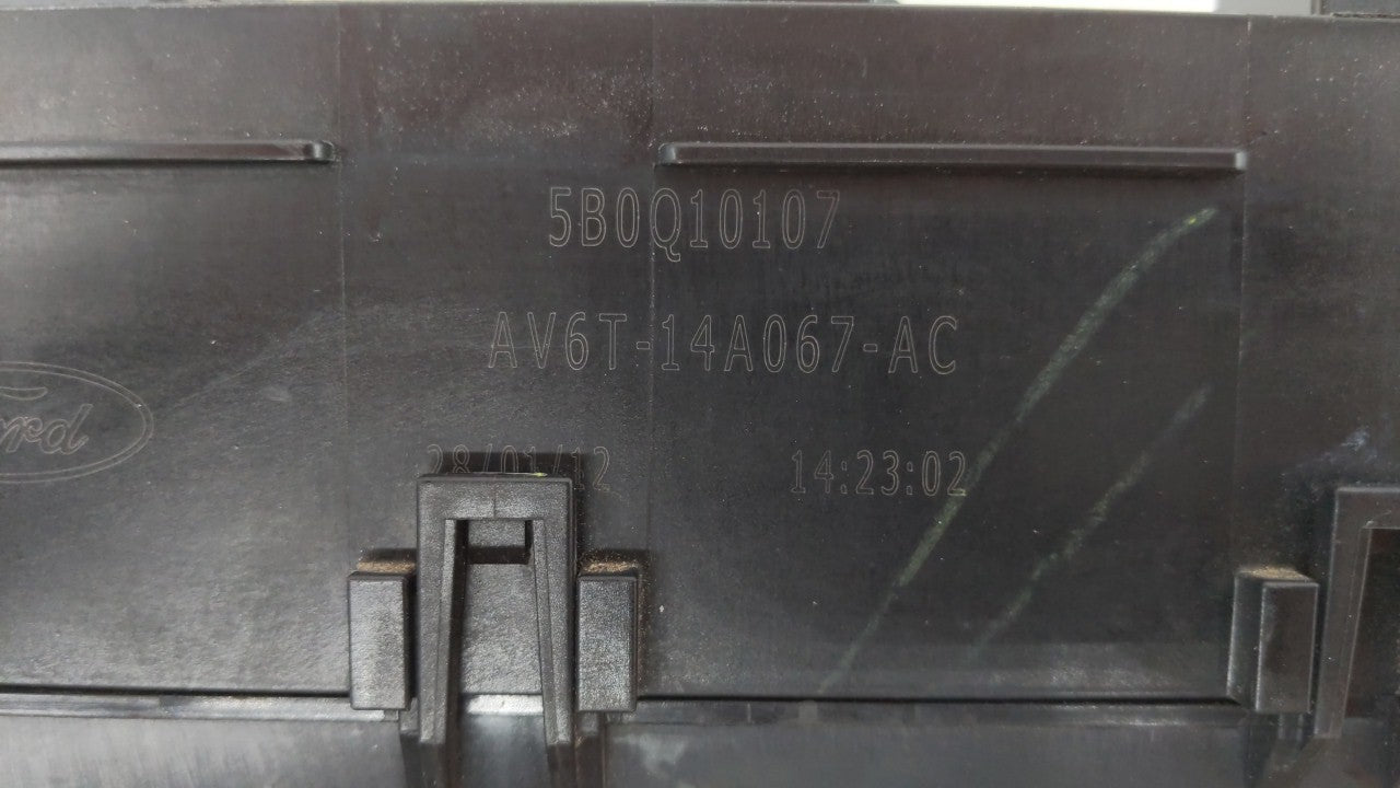 2012-2014 Ford Focus Fusebox Fuse Box Panel Relay Module P/N:AV6T-14A142-AB AV6T-14A142-AA Fits 2012 2013 2014 OEM Used Auto Parts - Oemusedautoparts1.com