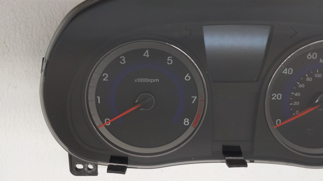 2013-2014 Hyundai Accent Instrument Cluster Speedometer Gauges P/N:94001-1R015 Fits 2013 2014 OEM Used Auto Parts - Oemusedautoparts1.com