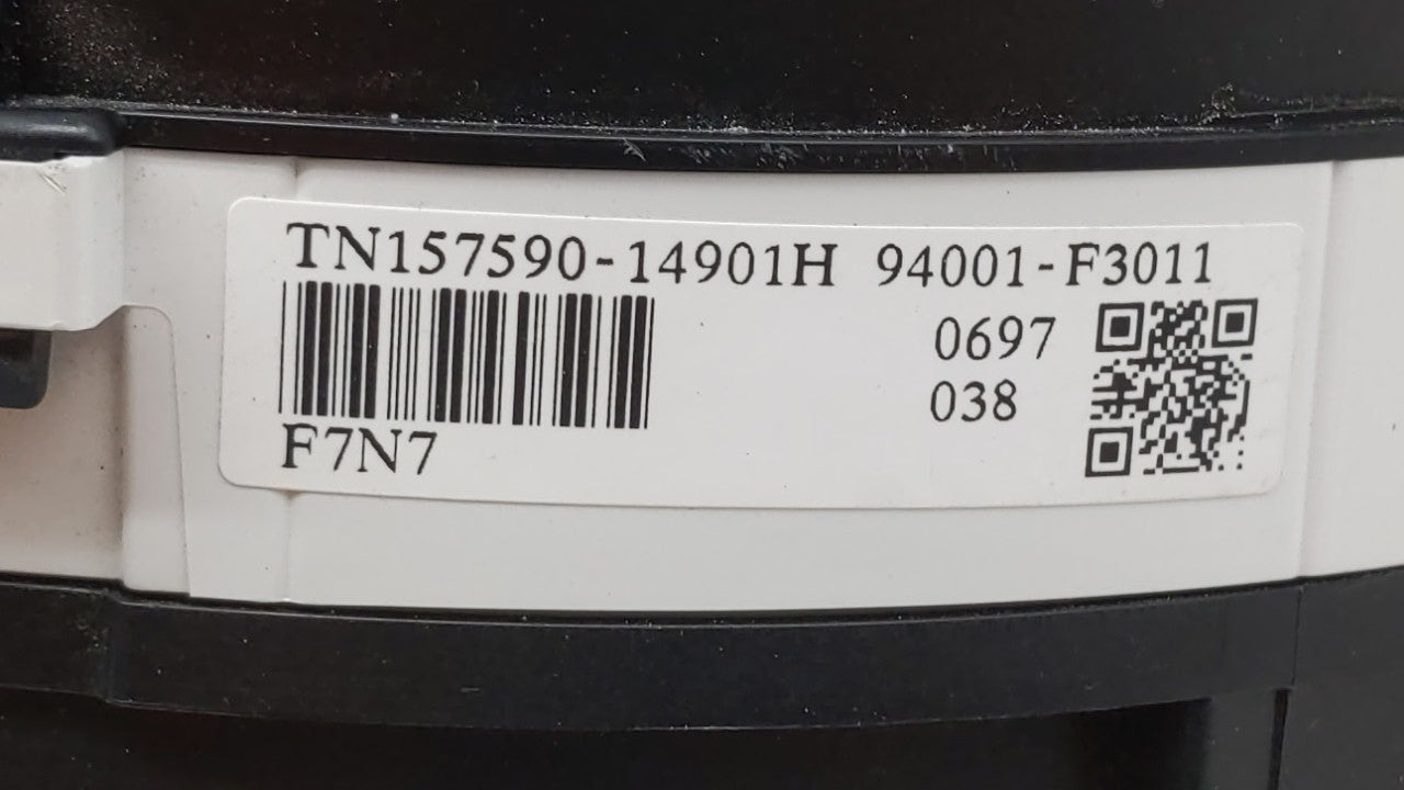 2017-2018 Hyundai Elantra Instrument Cluster Speedometer Gauges P/N:94001-F3011 94001-F3010 Fits 2017 2018 OEM Used Auto Parts - Oemusedautoparts1.com