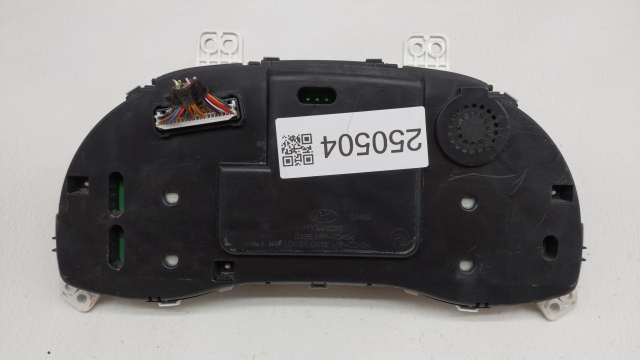 2017-2018 Hyundai Elantra Instrument Cluster Speedometer Gauges P/N:94001-F3011 94001-F3010 Fits 2017 2018 OEM Used Auto Parts - Oemusedautoparts1.com