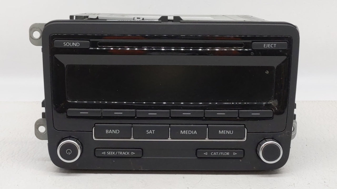 2014 Volkswagen Jetta Radio AM FM Cd Player Receiver Replacement P/N:1K0035164F 1K0 035 164 F Fits 2013 2015 OEM Used Auto Parts - Oemusedautoparts1.com