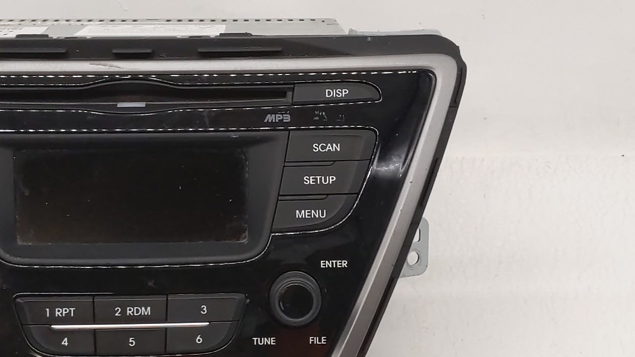 2014-2016 Hyundai Elantra Radio AM FM Cd Player Receiver Replacement P/N:961703X156GU 96170-3X156GU Fits 2014 2015 2016 OEM Used Auto Parts - Oemusedautoparts1.com