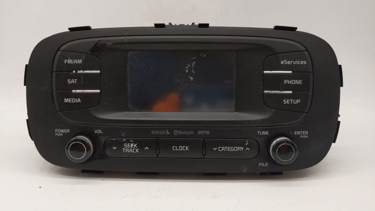 2014-2016 Kia Soul Radio AM FM Cd Player Receiver Replacement P/N:96160B2020 96160-B2020CA Fits 2014 2015 2016 OEM Used Auto Parts - Oemusedautoparts1.com