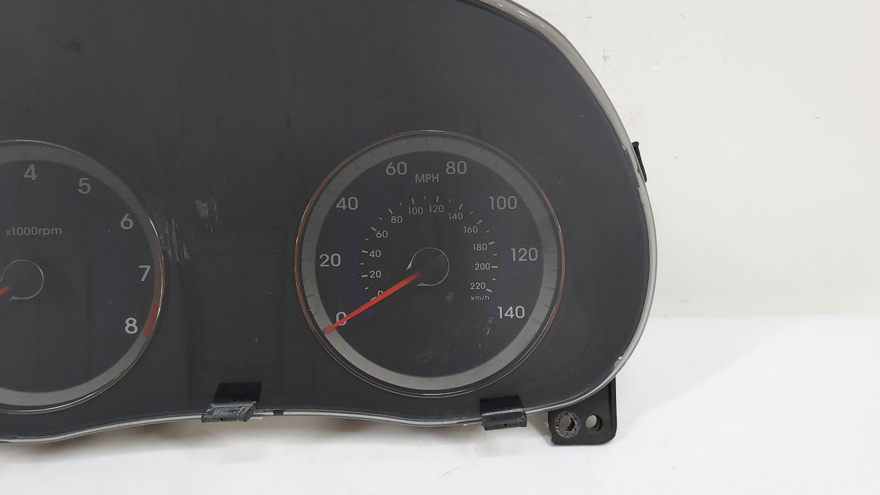 2013-2014 Hyundai Accent Instrument Cluster Speedometer Gauges P/N:94001-1R015 Fits 2013 2014 OEM Used Auto Parts - Oemusedautoparts1.com