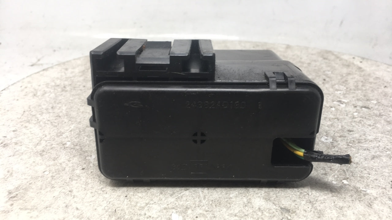 2006 Infiniti Fx35 Fusebox Fuse Box Panel Relay Module P/N:24382AD100 Fits OEM Used Auto Parts - Oemusedautoparts1.com