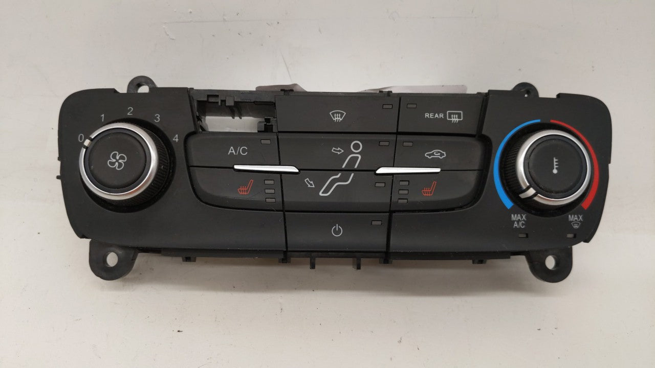 2015-2018 Ford Focus Climate Control Module Temperature AC/Heater Replacement P/N:F1ET-18C612-CJ F1ET-19980-LJ Fits OEM Used Auto Parts - Oemusedautoparts1.com