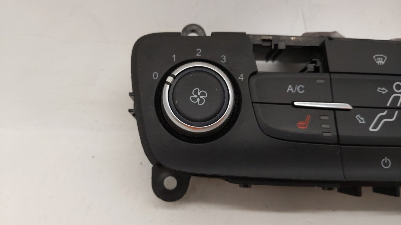 2015-2018 Ford Focus Climate Control Module Temperature AC/Heater Replacement P/N:F1ET-18C612-CJ F1ET-19980-LJ Fits OEM Used Auto Parts - Oemusedautoparts1.com