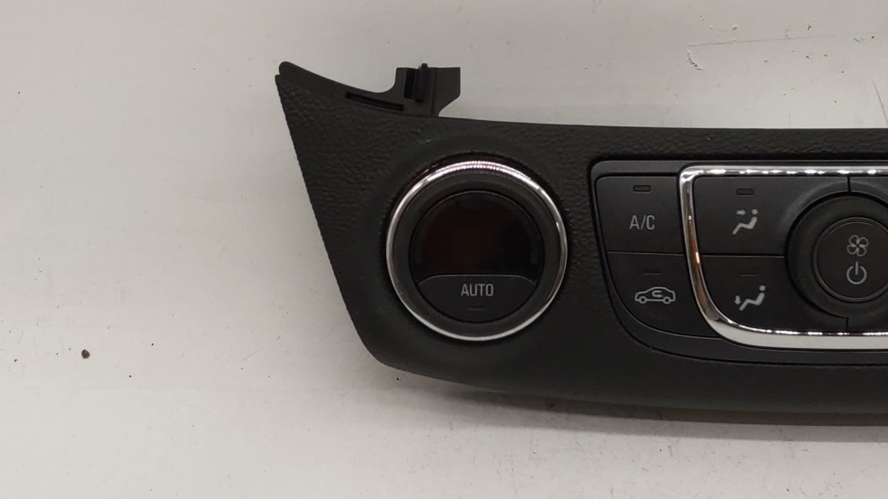 2014-2019 Chevrolet Impala Climate Control Module Temperature AC/Heater Replacement P/N:23453509 84429867 Fits OEM Used Auto Parts - Oemusedautoparts1.com