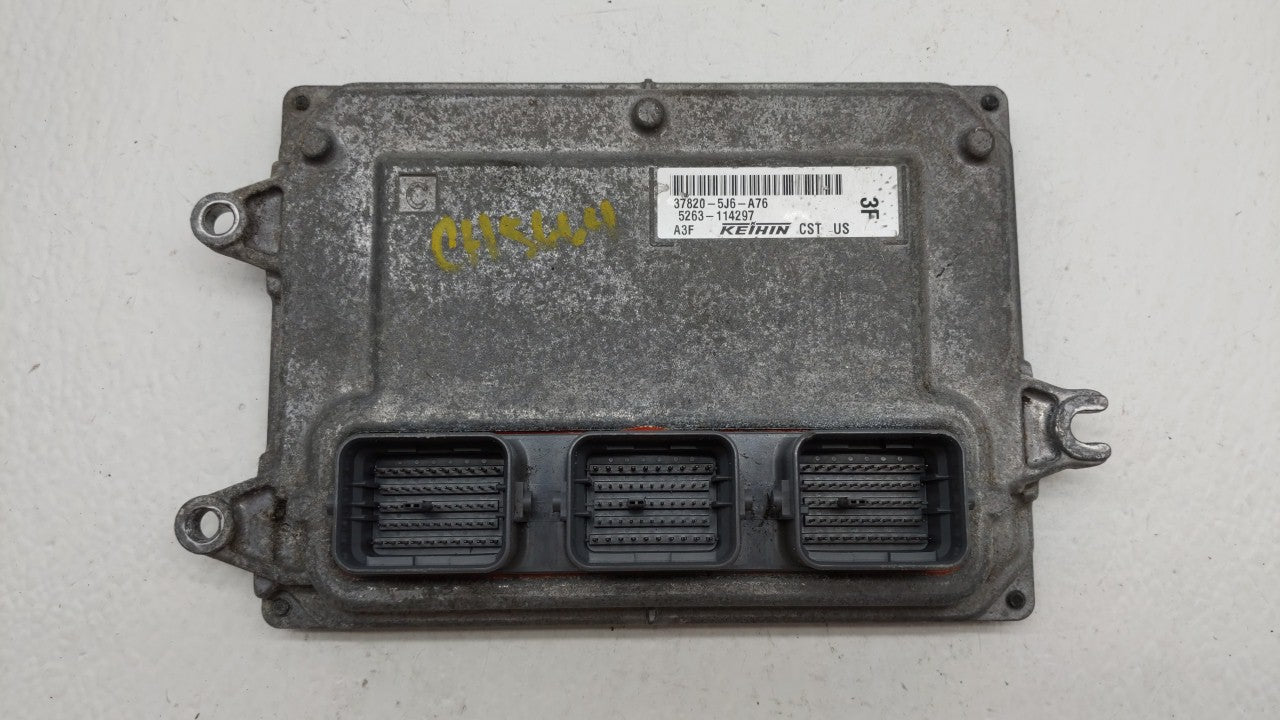 2014-2015 Acura Mdx PCM Engine Computer ECU ECM PCU OEM P/N:37820-5J6-A77 37820-5J6-A75 Fits 2014 2015 OEM Used Auto Parts - Oemusedautoparts1.com