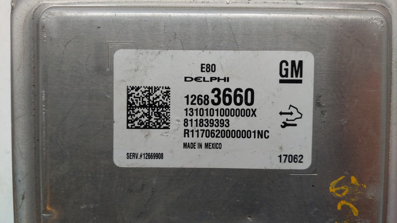 2018-2019 Chevrolet Equinox PCM Engine Computer ECU ECM PCU OEM P/N:12676683 12697837 Fits 2017 2018 2019 OEM Used Auto Parts - Oemusedautoparts1.com