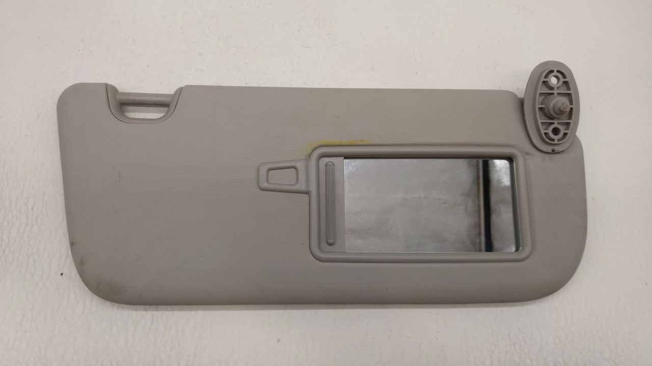 2014-2019 Kia Soul Sun Visor Shade Replacement Passenger Right Mirror Fits 2014 2015 2016 2017 2018 2019 OEM Used Auto Parts - Oemusedautoparts1.com