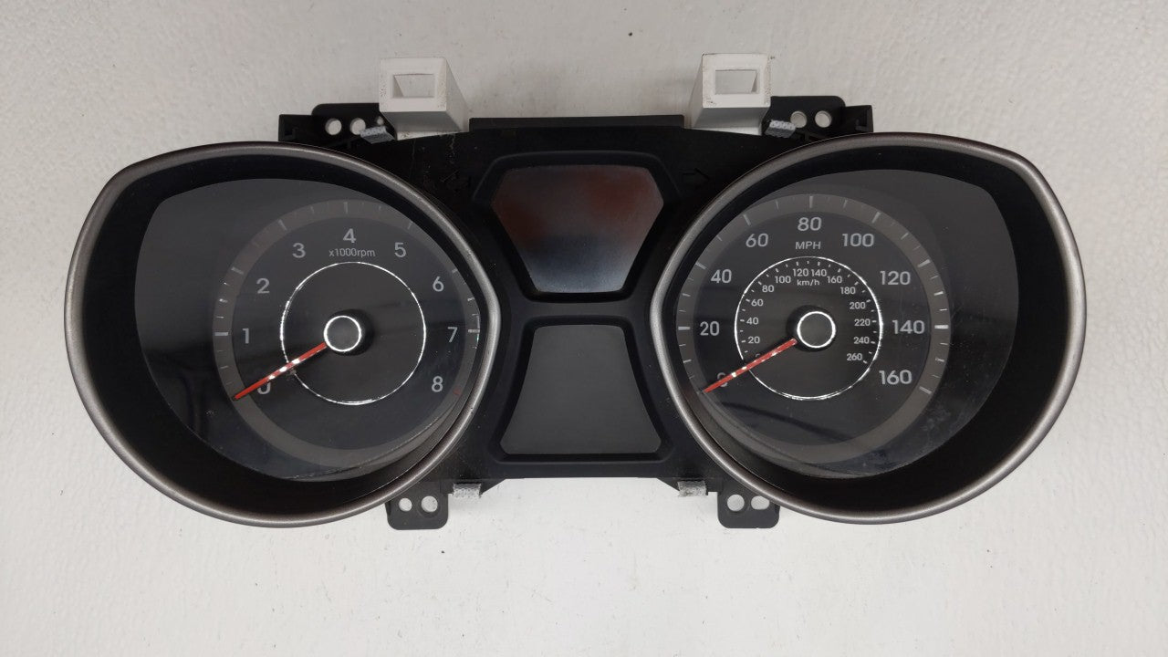 2014-2016 Hyundai Elantra Instrument Cluster Speedometer Gauges P/N:94004-3Y010 Fits 2014 2015 2016 OEM Used Auto Parts - Oemusedautoparts1.com