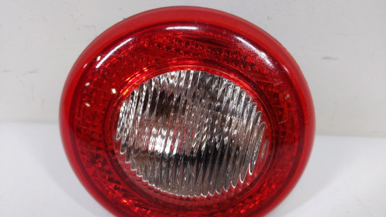 2006-2011 Chevrolet Hhr Tail Light Assembly Driver Left OEM P/N:20778528 15875485 Fits 2006 2007 2008 2009 2010 2011 OEM Used Auto Parts - Oemusedautoparts1.com