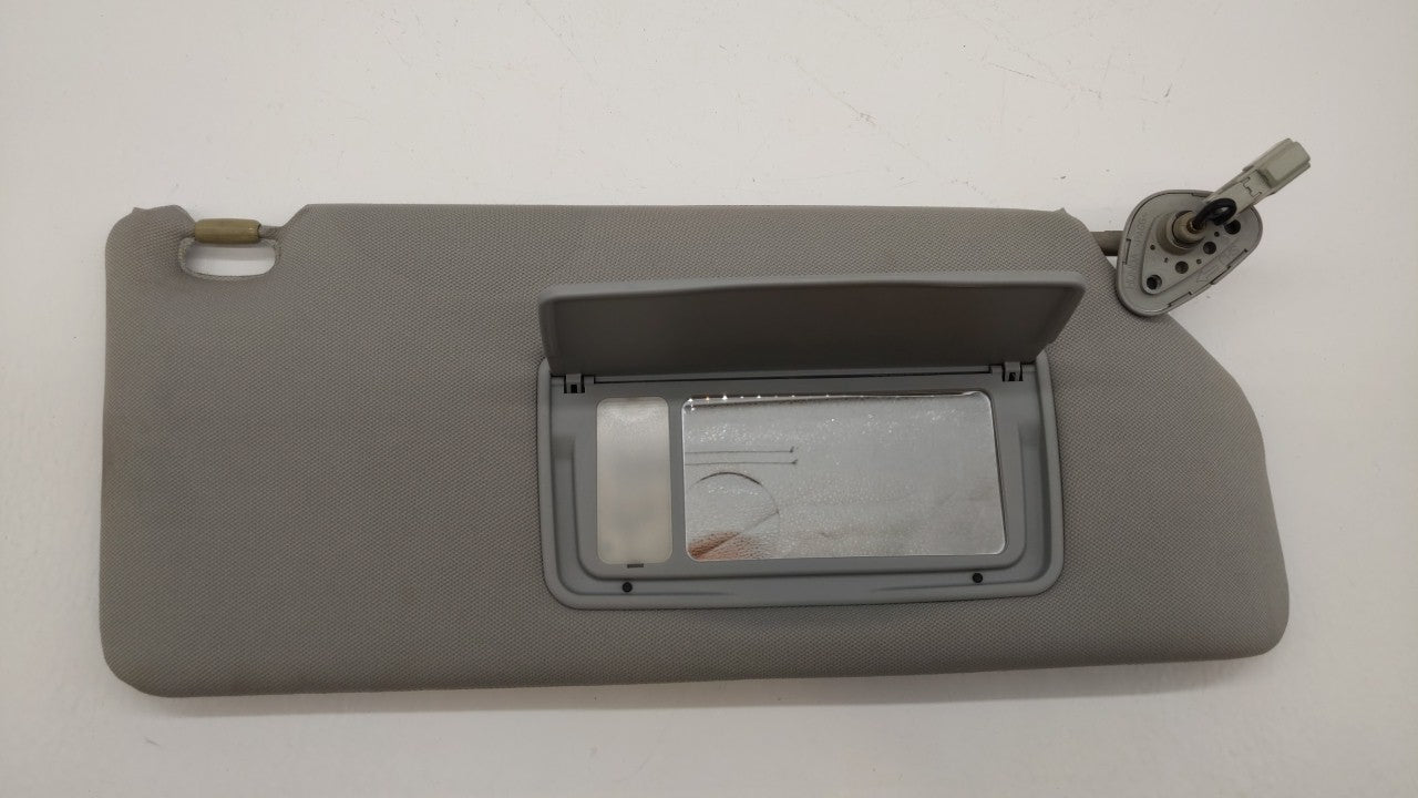 2006-2010 Honda Odyssey Sun Visor Shade Replacement Passenger Right Mirror Fits 2006 2007 2008 2009 2010 OEM Used Auto Parts - Oemusedautoparts1.com