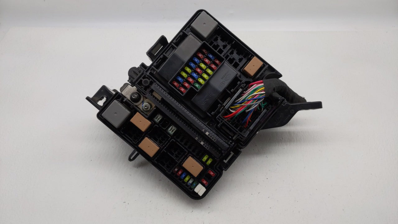 2015 Hyundai Sonata Fusebox Fuse Box Panel Relay Module P/N:91200C2010LA 6423-0102-7-000 Fits OEM Used Auto Parts - Oemusedautoparts1.com