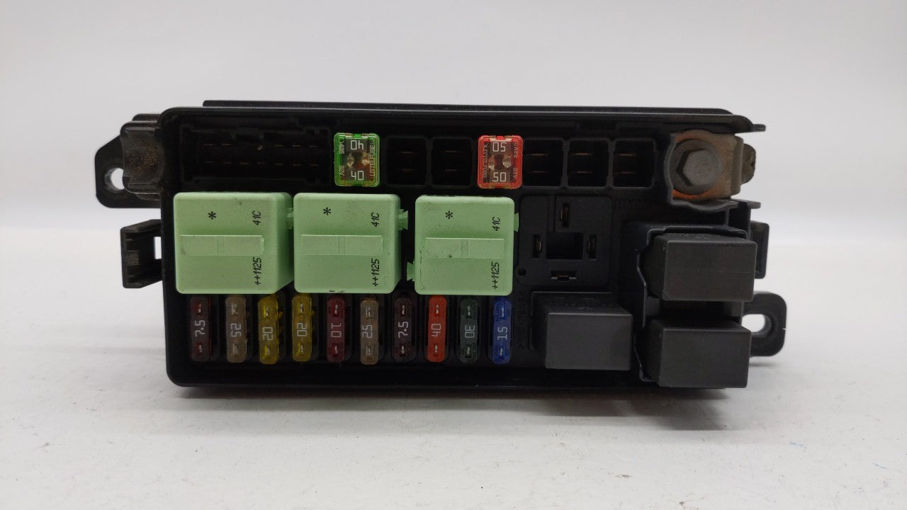 2012-2016 Mini Cooper Countryman Fusebox Fuse Box Panel Relay Module P/N:9240943-01 9240943-02 Fits 2011 2012 2013 2014 2015 2016 OEM Used Auto Parts - Oemusedautoparts1.com