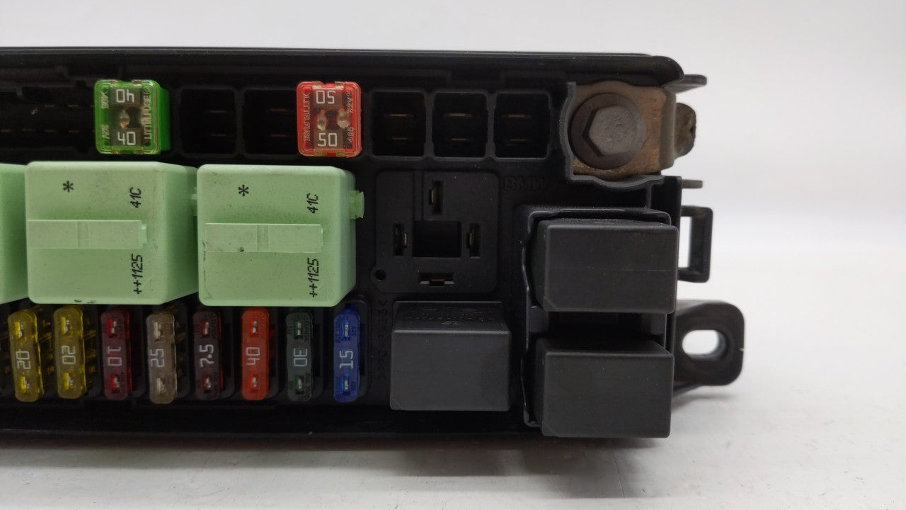 2012-2016 Mini Cooper Countryman Fusebox Fuse Box Panel Relay Module P/N:9240943-01 9240943-02 Fits 2011 2012 2013 2014 2015 2016 OEM Used Auto Parts - Oemusedautoparts1.com