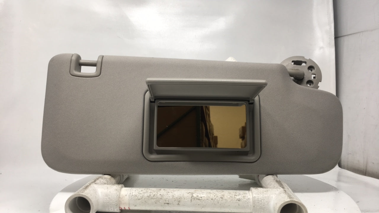 2004-2012 Chevrolet Malibu Sun Visor Shade Replacement Passenger Right Mirror Fits 2004 2005 2008 2009 2010 2011 2012 OEM Used Auto Parts - Oemusedautoparts1.com