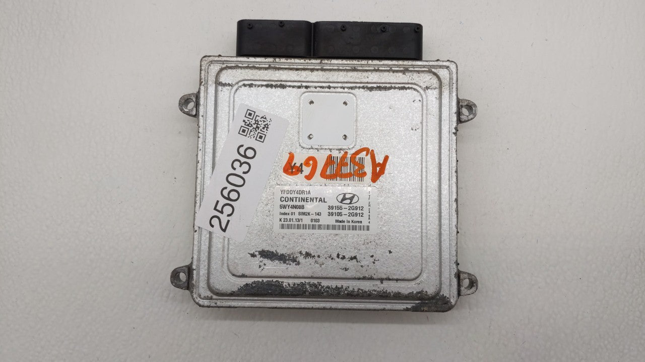 2011-2015 Hyundai Sonata PCM Engine Computer ECU ECM PCU OEM P/N:39155-2G916 39105-2G916 Fits 2011 2012 2013 2014 2015 OEM Used Auto Parts - Oemusedautoparts1.com