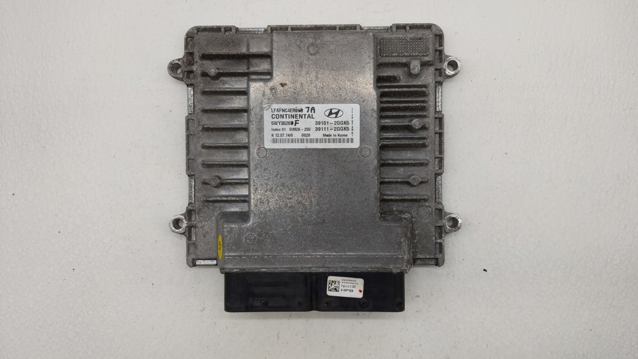 2015-2017 Hyundai Sonata PCM Engine Computer ECU ECM PCU OEM P/N:39101-2GGK5 39101-2GGK6 Fits 2015 2016 2017 OEM Used Auto Parts - Oemusedautoparts1.com