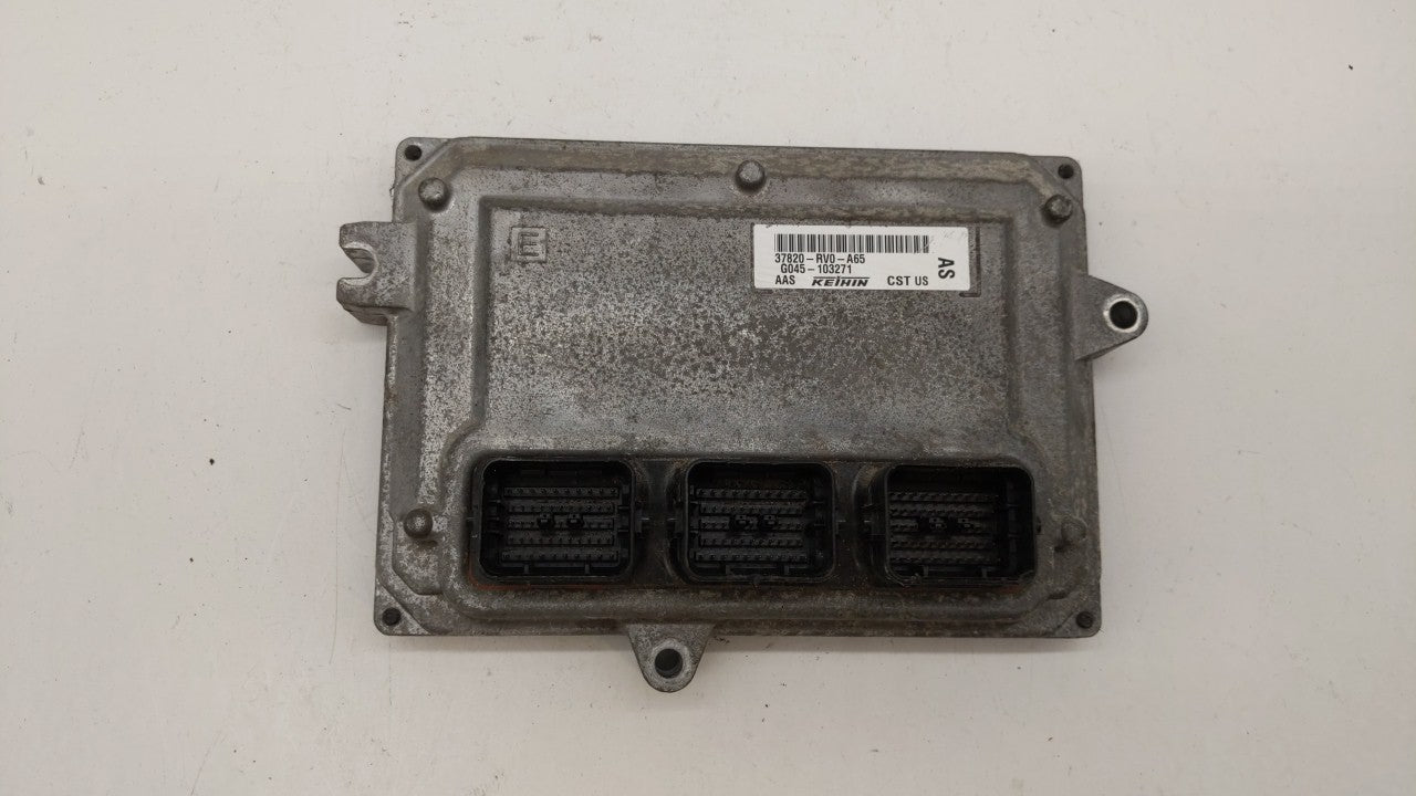 2014-2017 Honda Odyssey PCM Engine Computer ECU ECM PCU OEM P/N:37820-RV0-A65 37820-RV0-A67 Fits 2014 2015 2016 2017 OEM Used Auto Parts - Oemusedautoparts1.com