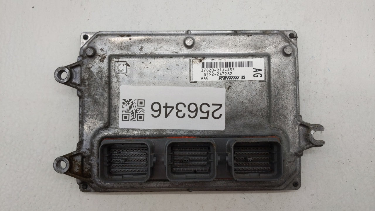 2014-2015 Honda Civic PCM Engine Computer ECU ECM PCU OEM P/N:37820-R1J-A55 37820-R1J-A54 Fits 2014 2015 OEM Used Auto Parts - Oemusedautoparts1.com