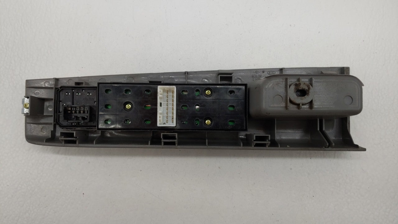2003-2009 Kia Sorento Master Power Window Switch Replacement Driver Side Left P/N:FYSD26 Fits 2003 2004 2005 2006 2007 2008 2009 OEM Used Auto Parts - Oemusedautoparts1.com
