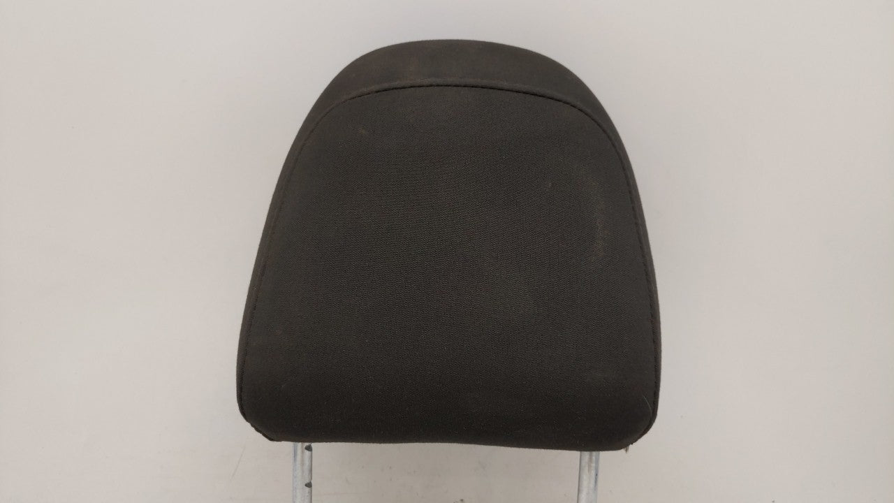 2005-2007 Chrysler 300 Headrest Head Rest Front Driver Passenger Seat Fits 2005 2006 2007 OEM Used Auto Parts - Oemusedautoparts1.com
