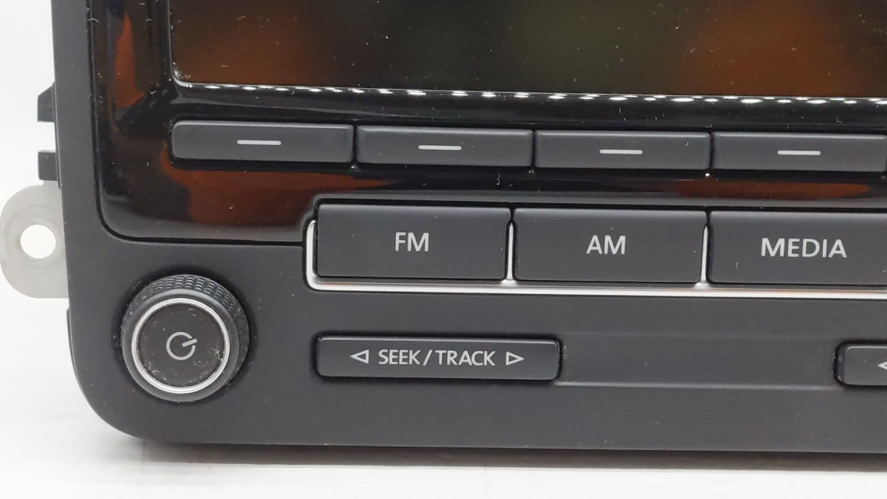 2015-2017 Volkswagen Jetta Radio AM FM Cd Player Receiver Replacement P/N:1K0 035 164 H Fits 2014 2015 2016 2017 OEM Used Auto Parts - Oemusedautoparts1.com