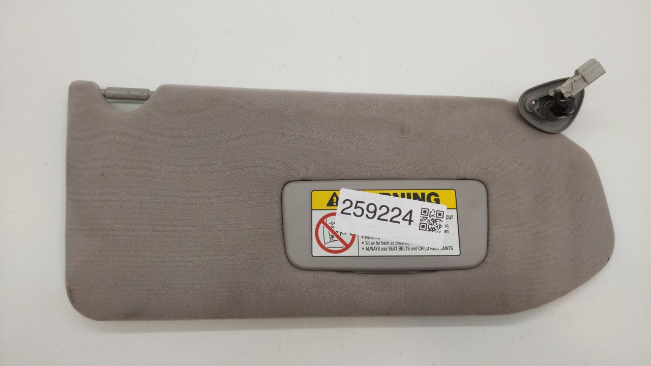 1999-2004 Honda Odyssey Sun Visor Shade Replacement Passenger Right Mirror Fits 1999 2000 2001 2002 2003 2004 OEM Used Auto Parts - Oemusedautoparts1.com